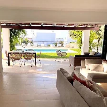 Con Piscina Privada Y Ac Villa Sant Lluís