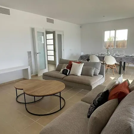 Villa Con Piscina Privada Y Ac *