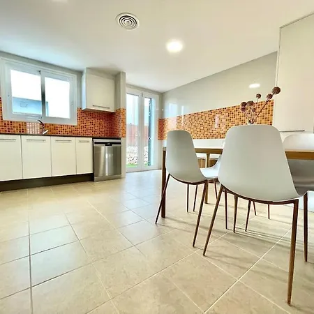 Villa Con Piscina Privada Y Ac *